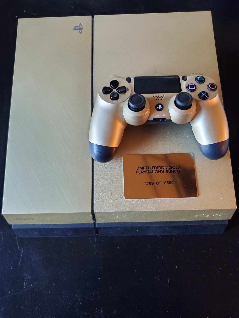 Taco Bell Sony Gold PlayStation 4 Bundle with Matching Gold DualShock Controller